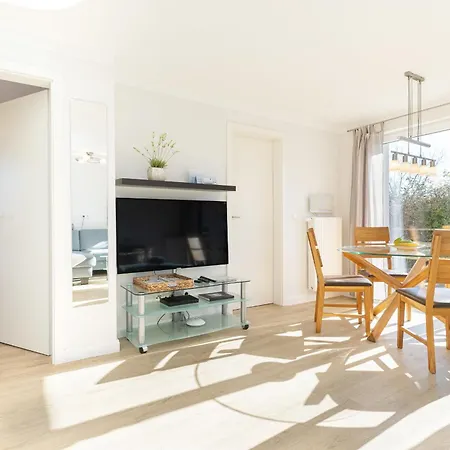 K2 - Strandhaus Koenigsberger Allee 8 - Feriendomizil Hollich 펜션