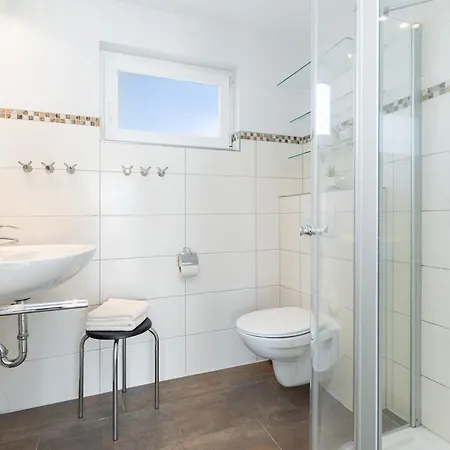 K2 - Strandhaus Koenigsberger Allee 8 - Feriendomizil Hollich 그로미츠